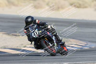 media/Dec-07-2025-CVMA (Sun) [[3e7d2de5dc]]/Race 7-Formula Lightweight Twins Shootout/